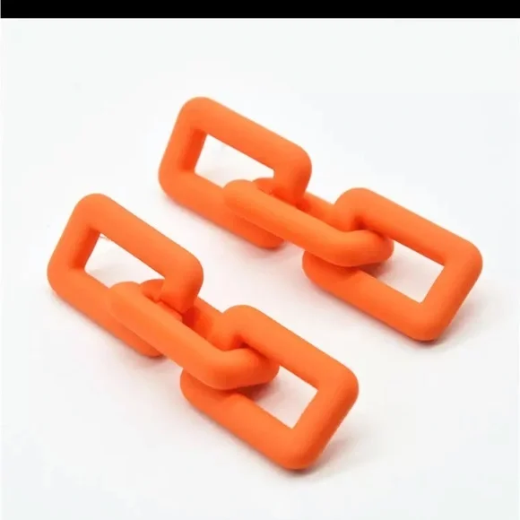 New Acrylic Chain Link look Orange Post or Stud Earrings.‎ - Picture 4 of 6